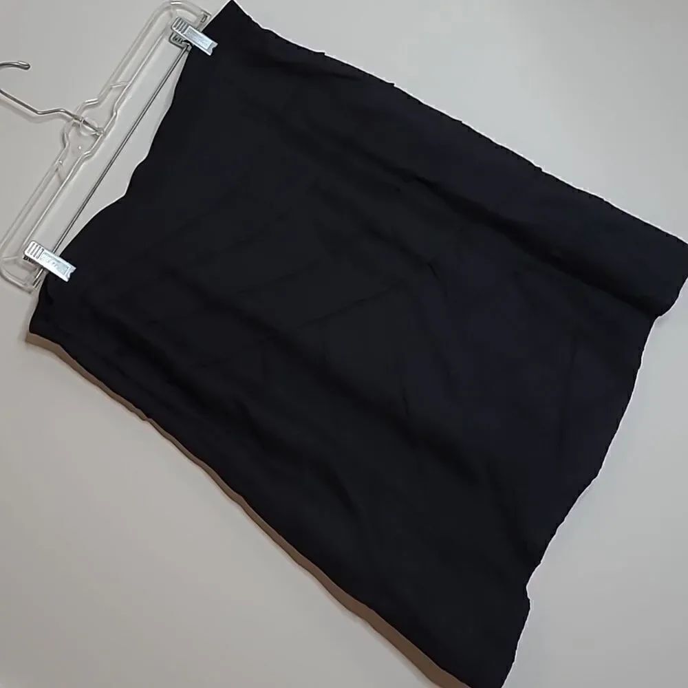 AK Anne Klein sz 6 black midi skirt